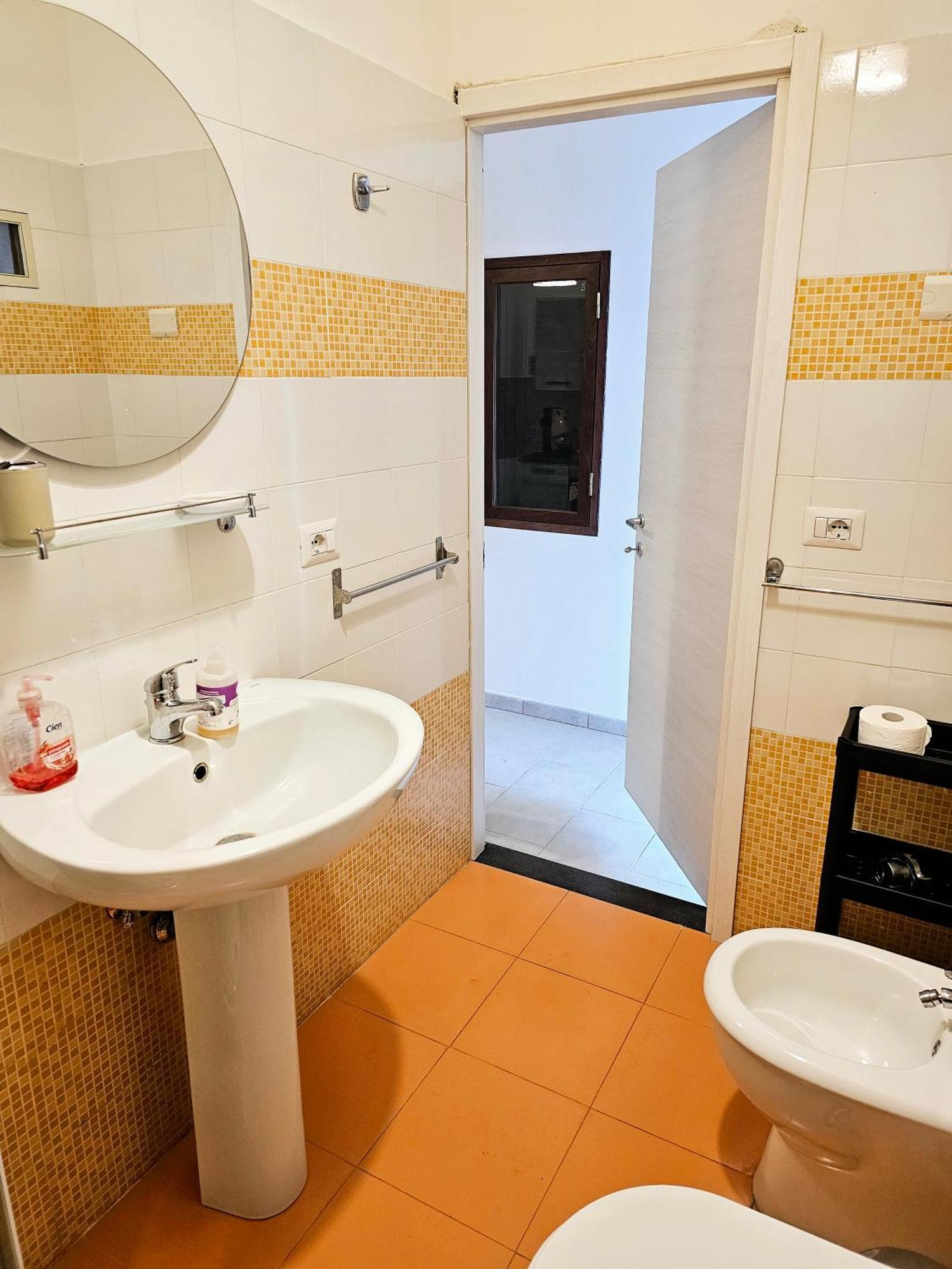 Anna's House Near Airport Apartment Catania